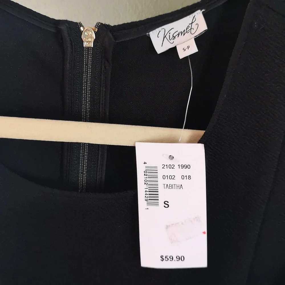 NWT Kismet Little Black Dress Sz S Lightweight & Stretchy Textured Sleeveless - Picture 3 of 10
